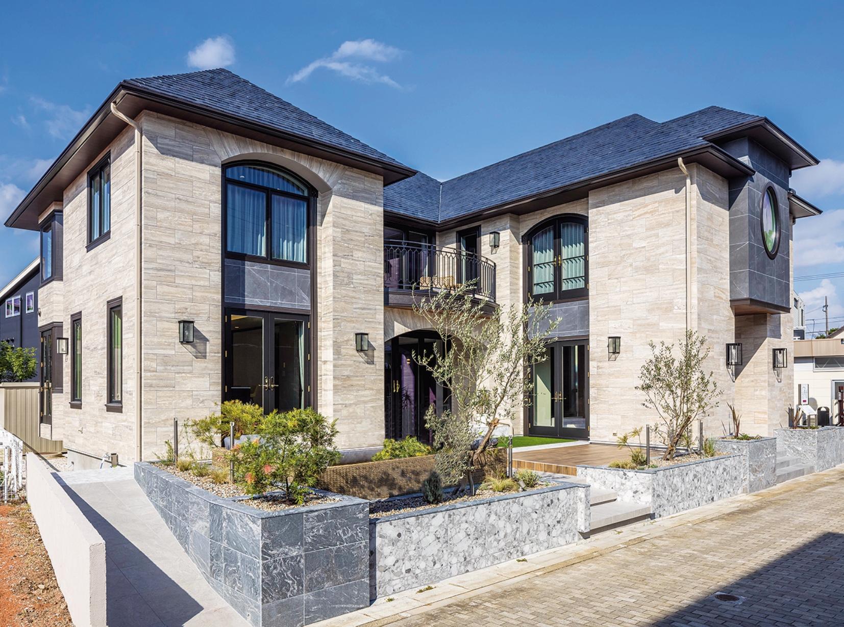 新品未使用!最終値下!MAISONSduMONDE （メゾンデュモンド）カーテン MAISONS du MONDE(メゾンデュモンド) - 海外通販のBUYMA